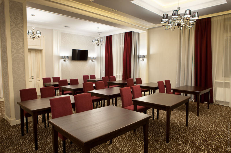 Kiroff Hotel Kharkiv Bagian luar foto